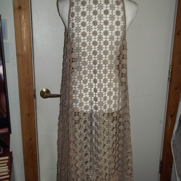 Long Open Front Sleeveless Crochet Cardigan M - Picture 3 of 6